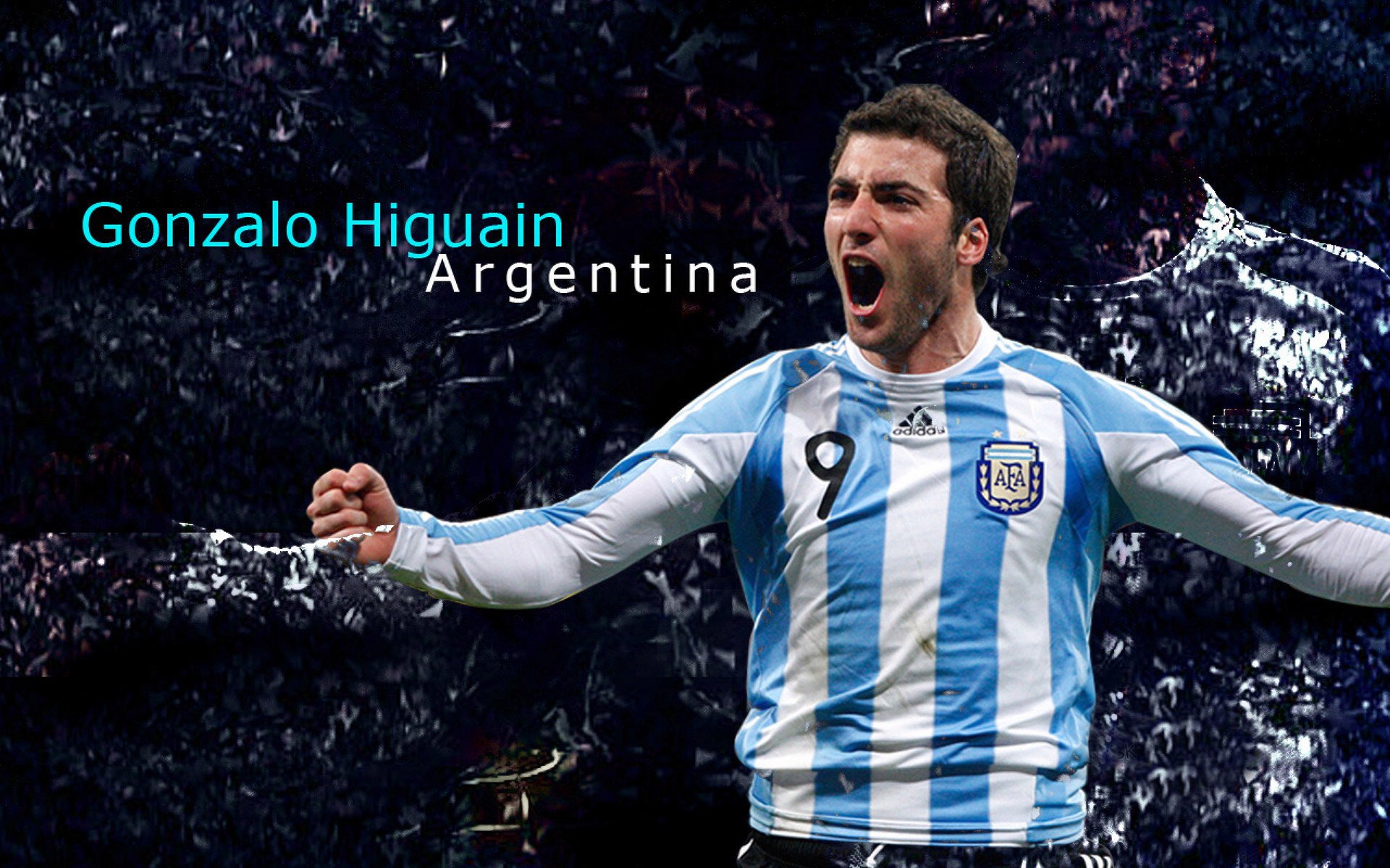 赛道上的红与蓝，红牛鏖战雷诺，汉密尔顿一骑绝尘惊艳四座